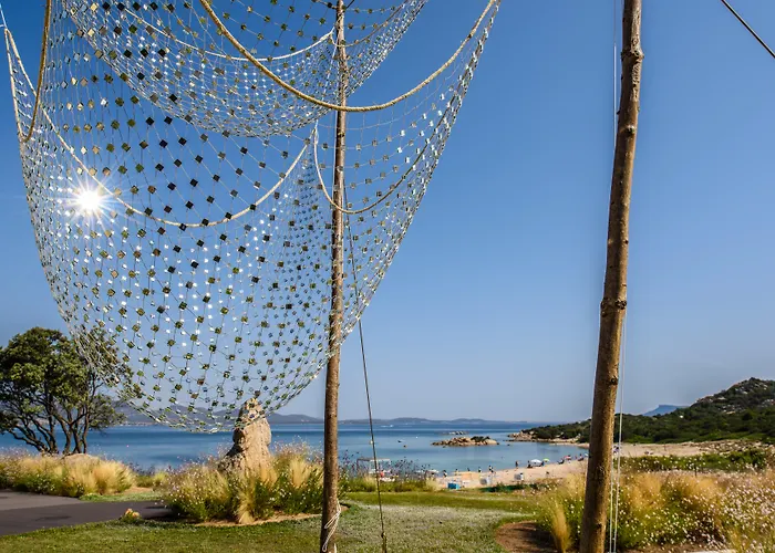 Hôtel pour familles: Cala Cuncheddi - Vretreats