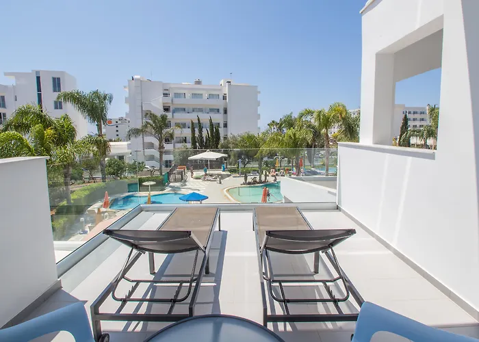 3 star hotel: Anesis Hotel