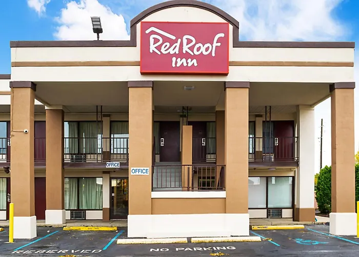 Red Roof Inn East