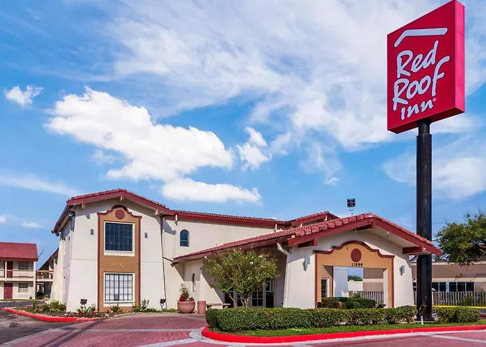 Red Roof Inn Houston East I-10