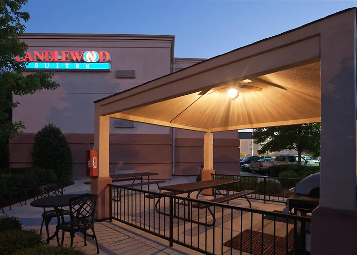Sonesta Simply Suites Huntsville Research Park