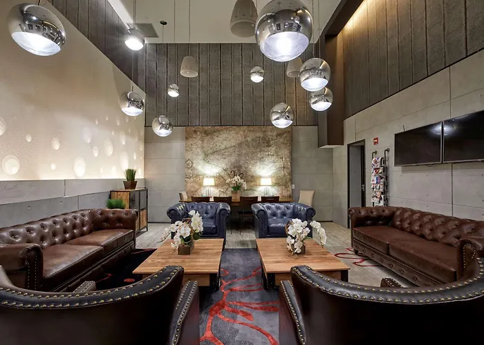 Motel: Ravel Hotel Trademark Collection By Wyndham