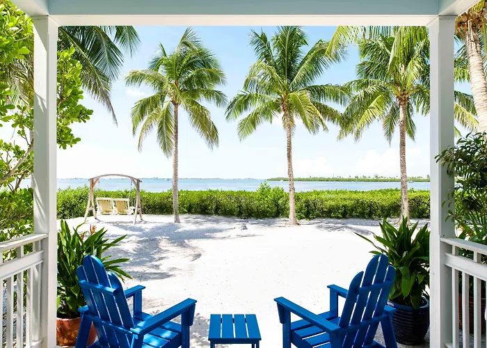 4 star hotel: Parrot Key Hotel & Villas