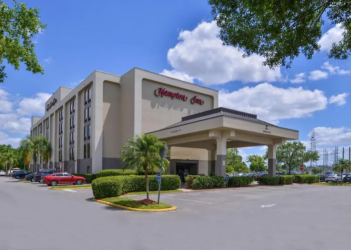 Pet Friendly hotel: Hampton Inn Closest To Universal Orlando