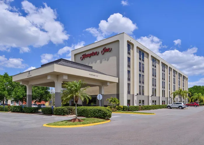 Pet Friendly hotel: Hampton Inn Closest To Universal Orlando