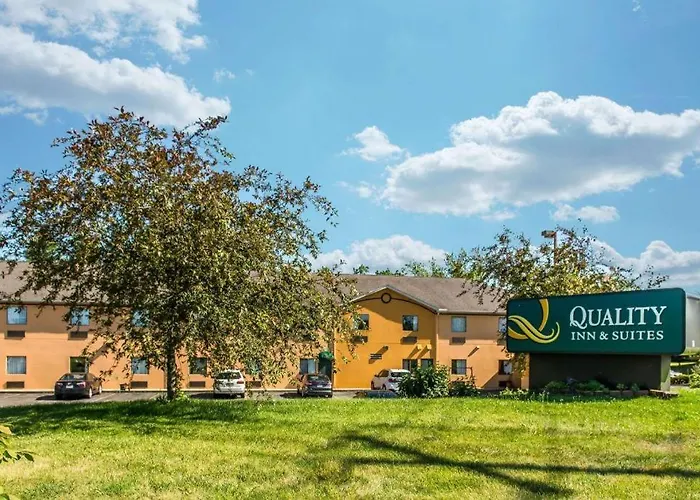 Family Hotel: Suburban Studios Mason Hwy 42