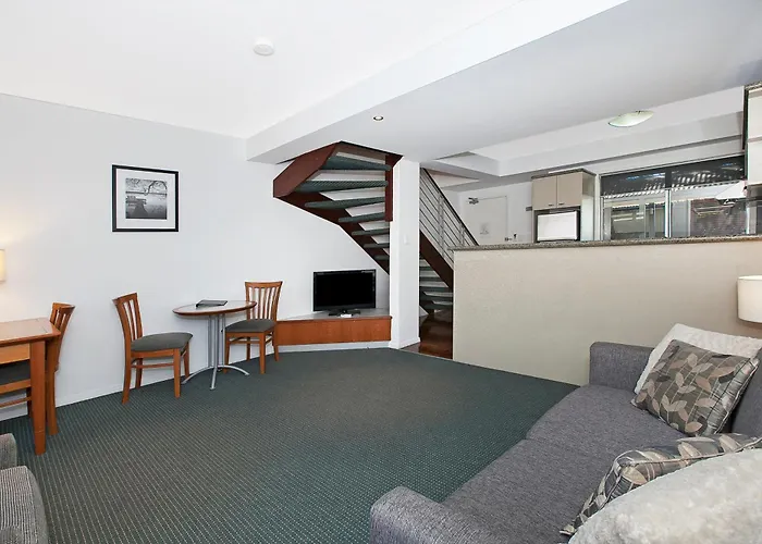 B&B only: Comfort Inn & Apartments Northgate Airport