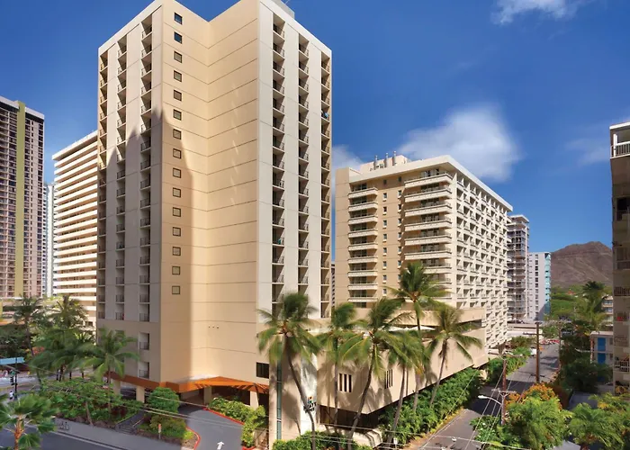 Pet Friendly hotel: Hyatt Place Waikiki Beach