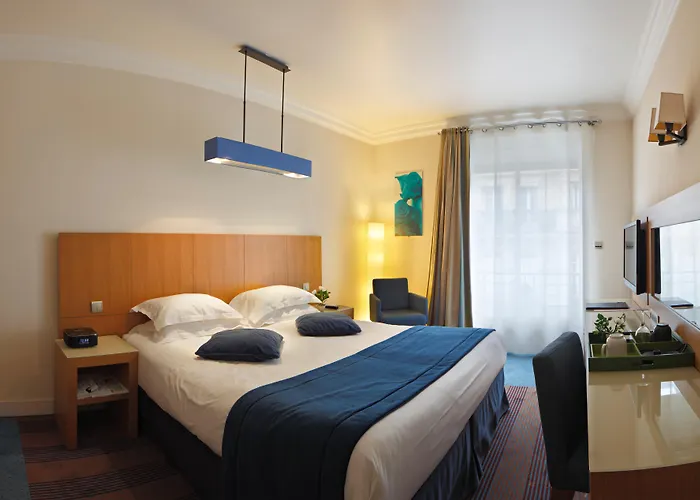 Westside Arc De Triomphe Hotel