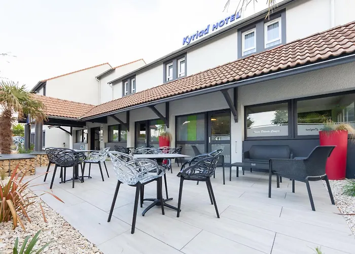 Hôtel bon marché: Kyriad Niort-Espace MendesFrance