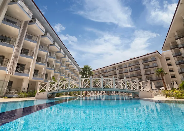 Ramada & Suites By Wyndham