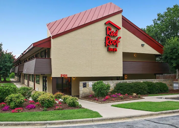Motels Red Roof Inn Greensboro Coliseum