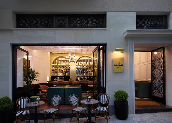 Resort: Villa Brown Ermou, A Member Of Brown Hotels