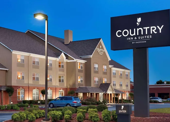 3 star hotel: Country Inn & Suites By Radisson, Warner Robins, Ga