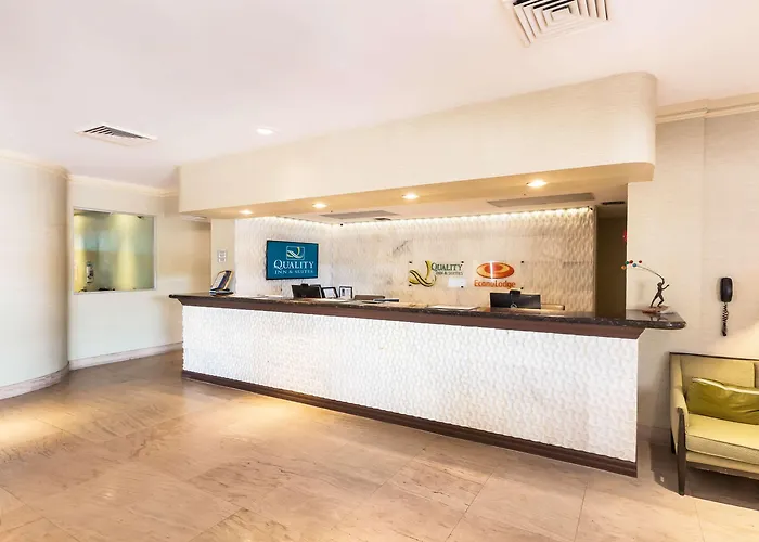 Resort: Econo Lodge Winter Haven Chain Of Lakes