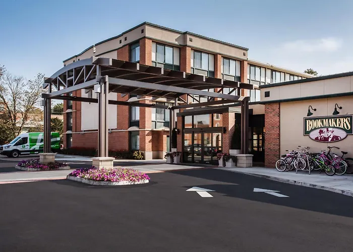 Holiday Inn By Ihg