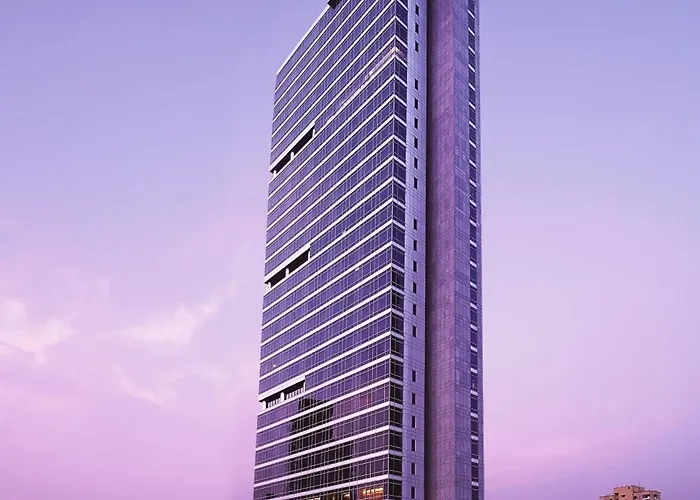 Hotel: Four Seasons Hotel Mumbai