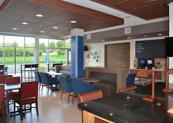 Family Hotel: Holiday Inn Express & Suites Goodlettsville N - Nashville By Ihg