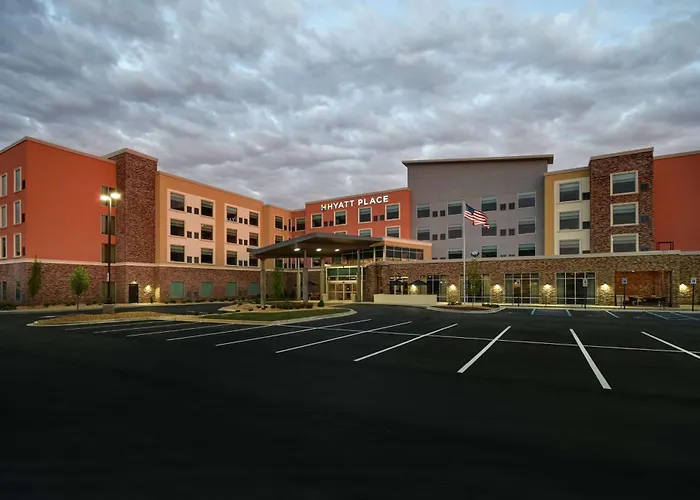 Pet Friendly hotel: Hyatt Place Huntsville - Research Park - Redstone