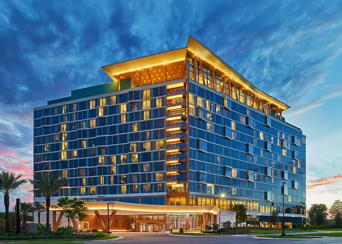 Luxury hotel only: Walt Disney World Swan Reserve