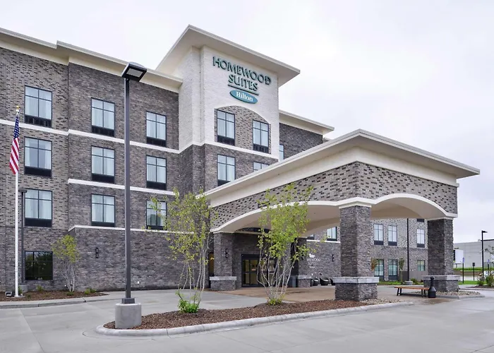 Kid friendly hotel Homewood Suites Des Moines Airport