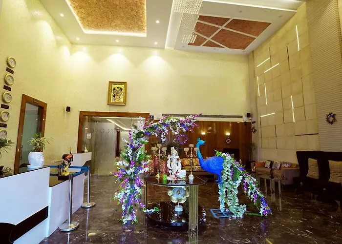 Idhayan Palace