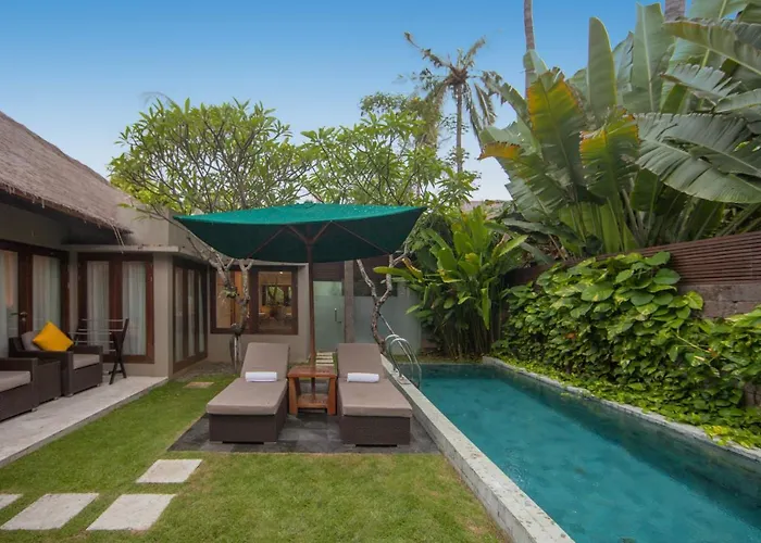 Legian Beach s
