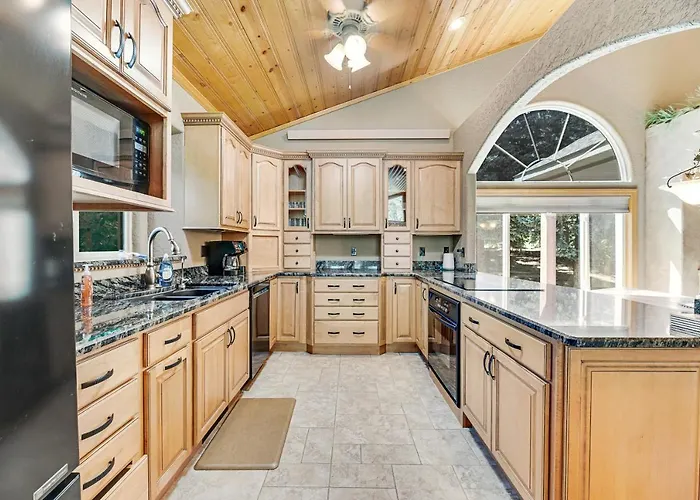 Villa: Rapid Creek Lodge