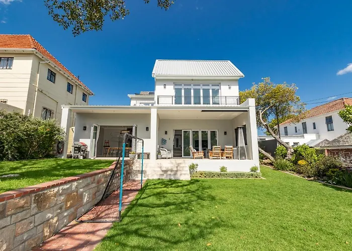 Spacious Guest Apartment In Rondebosch