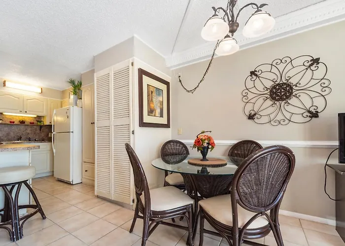 Cheap hotel: Summit Beach Resort By Resort Collection