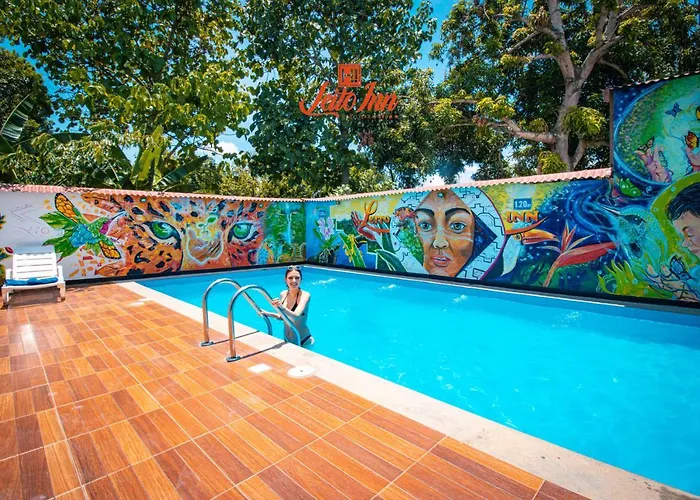 Hotel Leito Inn