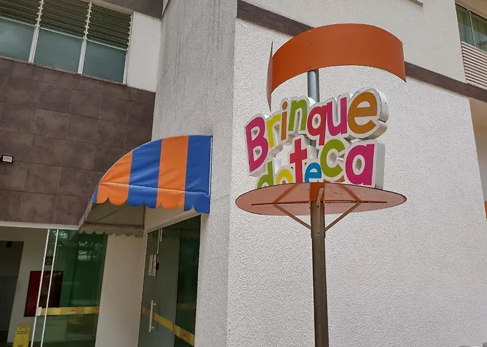 Hotel com pingue-pongue: Riviera Thermas Park