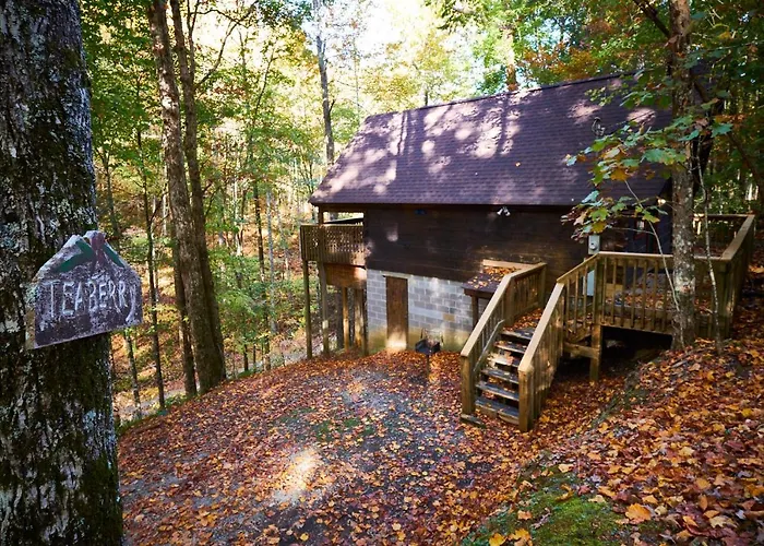Original cottages Cabin In The Woods