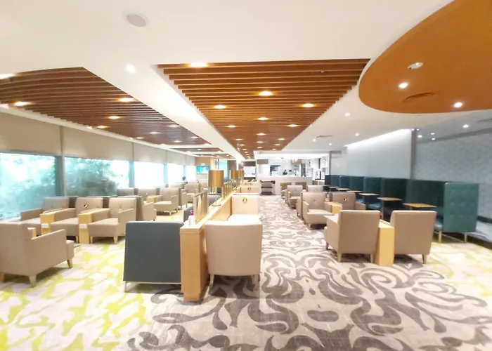 Resort: Ambassador Transit Lounge Terminal 3