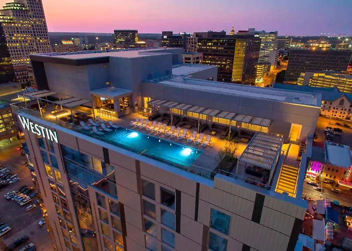 Hotel with Tennis: The Westin Austin Downtown