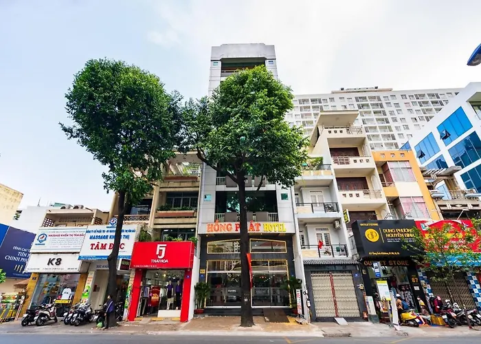 Pet Friendly hotel: Khach San Hong Phat