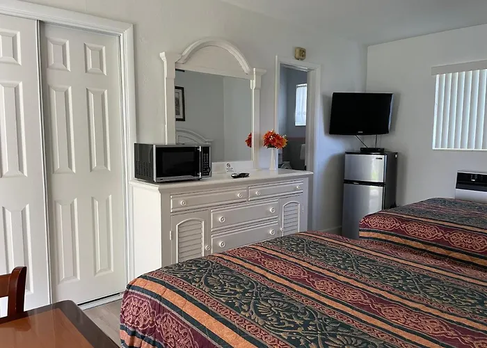 Motel: Shell Motel Hollywood