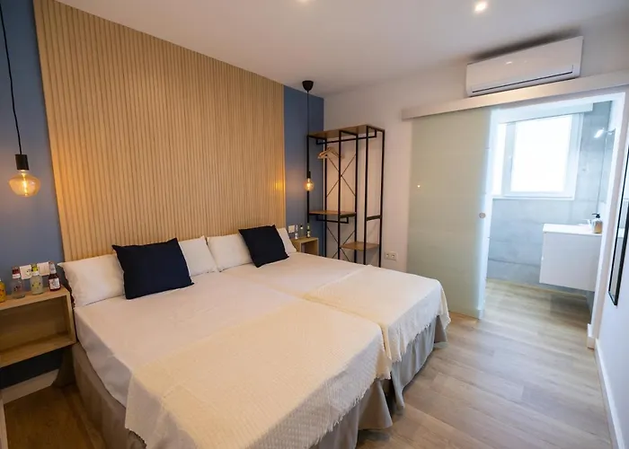  Hostal Royal Bliss