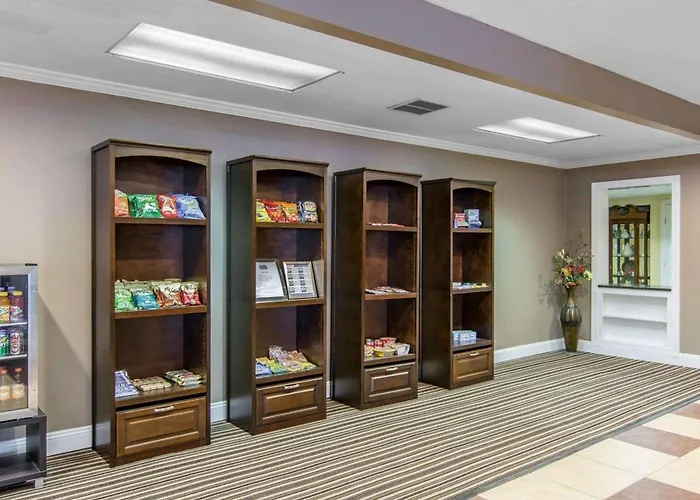 Mainstay Suites Williamsburg Historic Area