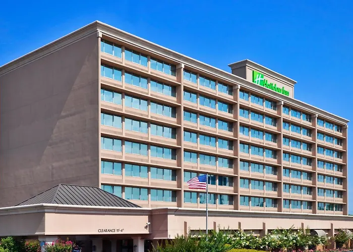 Holiday Inn -Airport By Ihg