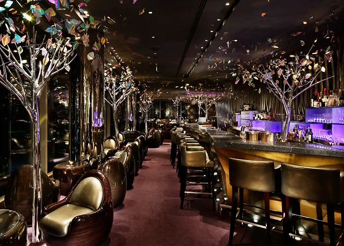 Jacuzzi hotel: The Peninsula Tokyo