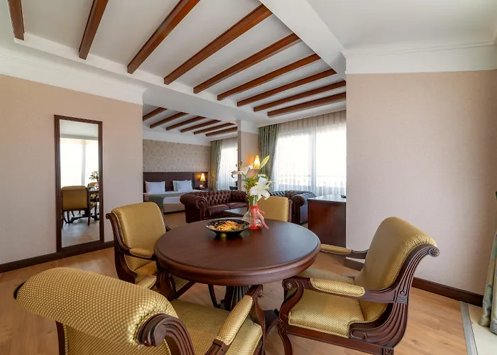 Hotel met tennis: Porto Bello Hotel Resort & Spa