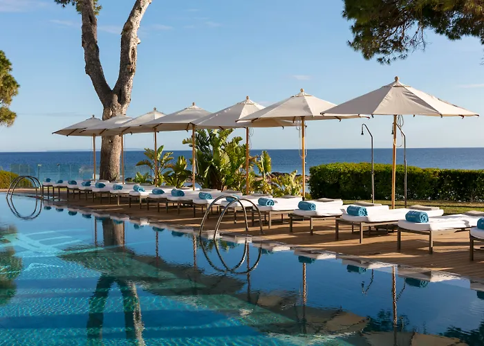 Me Ibiza - The Leading s Of The World