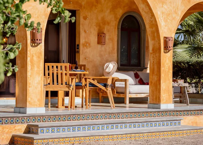 In Luxury hotels Villa Santa Cruz