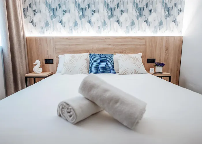  Sweet Lloret Suites