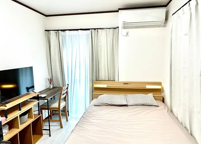 Casa de huéspedes: Bon House Kanamachi Direct To Sensoji Skytree Disneyland Airport Free Parking
