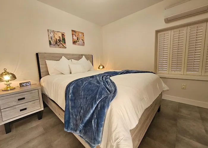 Family Hotel: La Dolce Vita B And B