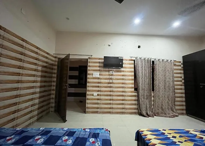 Radhikaa Residencyy