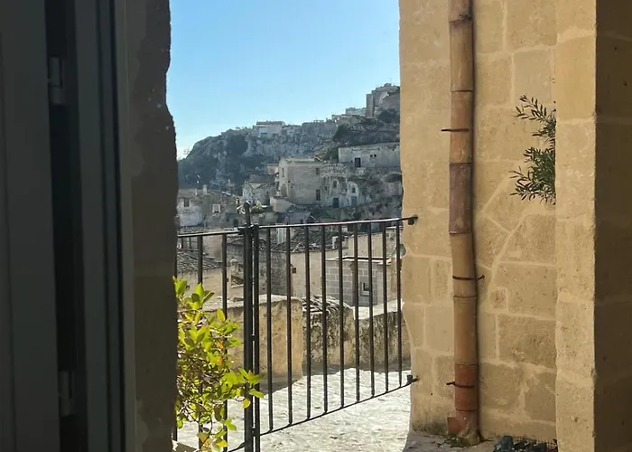 B&B only: Locus Amoenus