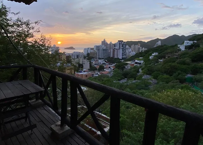 Hotel con vistas: Akela Gaira Hotel
